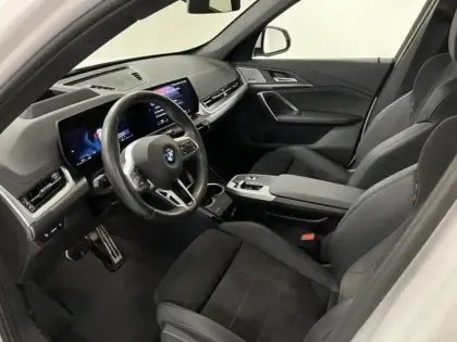 Photo 15 BMW X1  sDrive18i 136ch M Sport