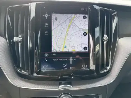 Photo 12 Volvo Xc60  B5 AdBlue AWD 235ch R-Design Geartronic