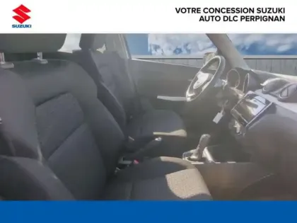 Photo 8 Suzuki Swift  1.2 Hybrid 83ch Privilège