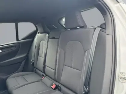 Photo 14 Volvo Xc40  Recharge 231ch Start EDT