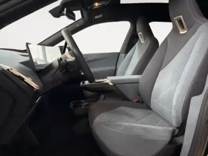 Photo 8 BMW Ix  xDrive50 523ch