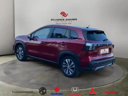 Photo 17 Suzuki S-Cross  1.5 Dualjet Hybrid 115ch Style Auto Allgrip