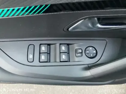 Photo 11 Peugeot 2008  1.2 PureTech 130ch S&S Allure EAT8 7cv