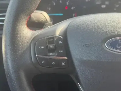 Photo 6 Ford Focus  1.0 EcoBoost 125ch ST-Line BVA