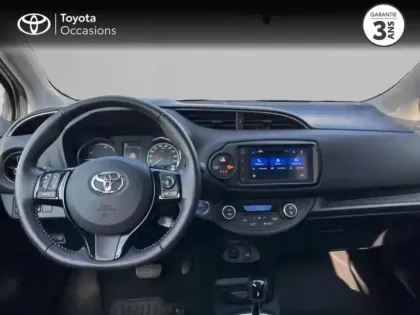 Photo 7 Toyota Yaris  100h Dynamic 5p RC19