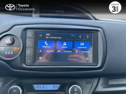 Photo 14 Toyota Yaris  100h Dynamic 5p RC19