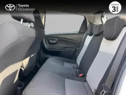 Photo 11 Toyota Yaris  100h Dynamic 5p RC19