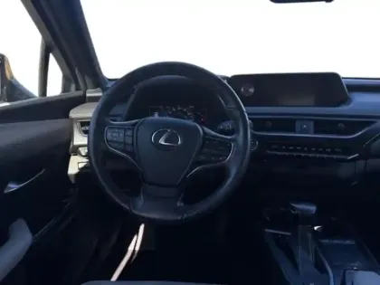 Photo 12 Lexus UX Gén. I Ph1 Pk Confort Business 5