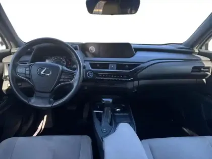 Photo 9 Lexus UX Gén. I Ph1 Pk Confort Business 5