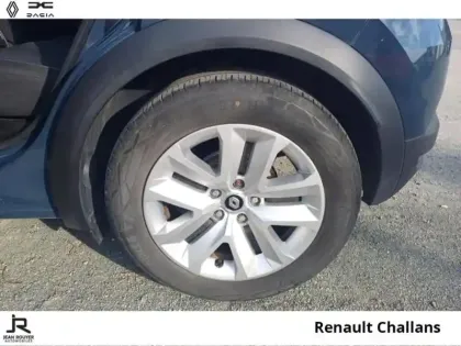 Photo 7 Renault Captur  1.6 E-Tech hybride 145ch Equilibre