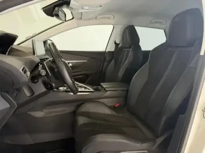 Photo 9 Peugeot 3008 Gén. II Ph1 GT Line 5