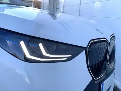 Photo 13 BMW X3  xDrive30e 299ch M Sport