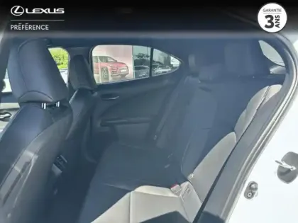 Photo 13 Lexus UX  300h F SPORT Design MY26