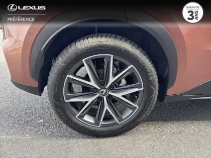 Photo 5 Lexus Lbx  1.5 136ch Cool 2WD