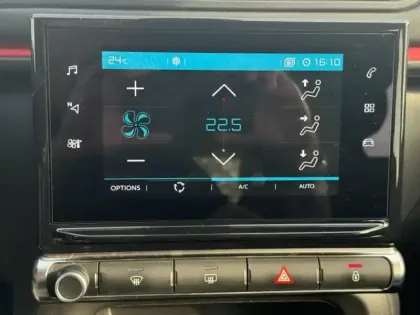 Photo 13 Citroën C3  1.2 PureTech 110ch S&S Shine 120-123g