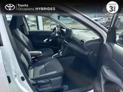 Photo 5 Toyota Yaris Gén. I Ph1 NG Dynamic 5