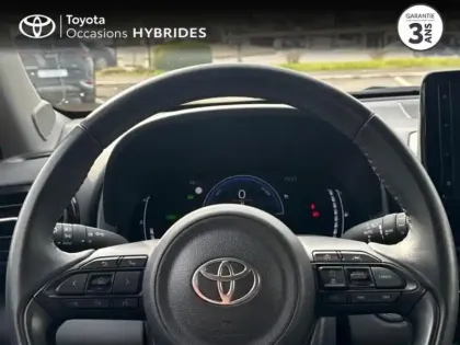 Photo 12 Toyota Yaris Gén. I Ph1 NG Dynamic 5