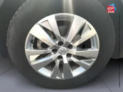 Photo 24 Peugeot 5008  1.5 BlueHDi 130ch S&S Active Pack EAT8