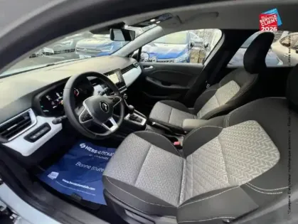 Photo 14 Renault Clio  1.6 E-Tech 145ch full hybrid Evolution