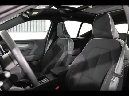 Photo 11 Volvo Xc40  B3 163ch Ultra DCT 7