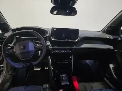 Photo 6 Peugeot 208 Gén. II Ph2 GT 5