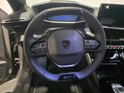 Photo 8 Peugeot 208 Gén. II Ph2 GT 5