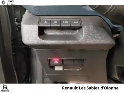 Photo 14 Dacia Duster  1.6 hybrid 140ch Journey