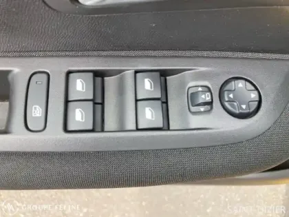 Photo 11 Peugeot 208  1.2 PureTech 100ch S&S Active Business