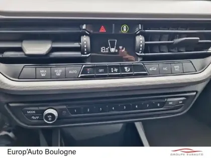 Photo 13 BMW Serie 1 Série 1 118i 140ch Lounge 118g