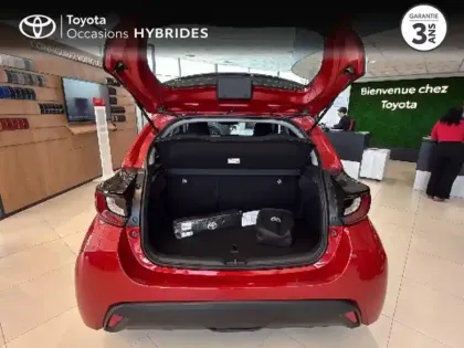 Photo 9 Toyota Yaris Gén. IV Ph1 NG Dynamic 5