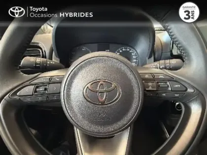 Photo 12 Toyota Yaris Gén. IV Ph1 NG Dynamic 5