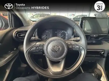 Photo 8 Toyota Yaris Gén. IV Ph1 NG Dynamic 5