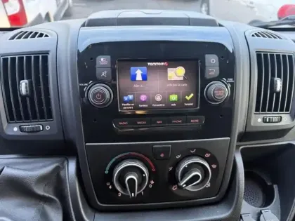 Photo 9 Citroën Jumper  Fg 30 L1H1 2.2 BlueHDi 140 S&S Club