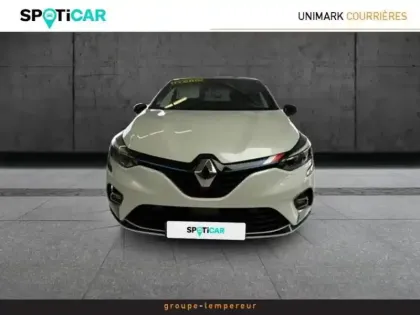 Photo 16 Renault Clio  1.6 E-Tech 140ch Première Edition