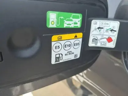 Photo 8 Ford Kuga  2.5 Duratec 190ch FHEV E85 ST-Line X BVA