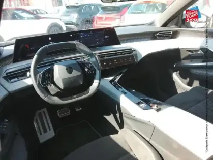 Photo 14 Peugeot 3008  1.2 Hybrid 136ch GT e-DCS6