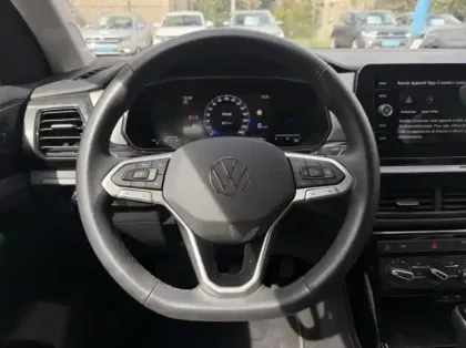 Photo 6 Volkswagen T-cross  1.0 TSI 116ch VW Edition DSG7