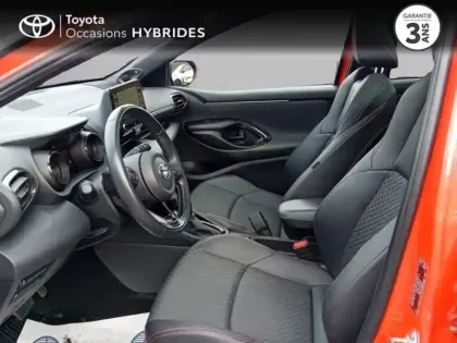 Photo 5 Toyota Yaris  116h Première 5p