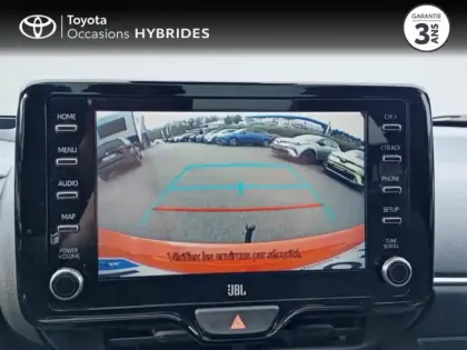 Photo 11 Toyota Yaris  116h Première 5p