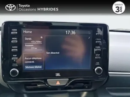 Photo 14 Toyota Yaris  116h Première 5p