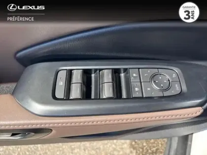 Photo 11 Lexus Lbx  1.5 136ch Elegant 2WD