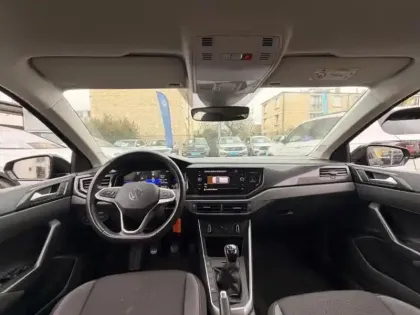 Photo 9 Volkswagen Polo Gén. VI Ph2 Life Plus 5