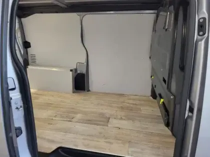 Photo 12 Peugeot Expert  Fg M 2.0 BlueHDi 180ch S&S EAT8