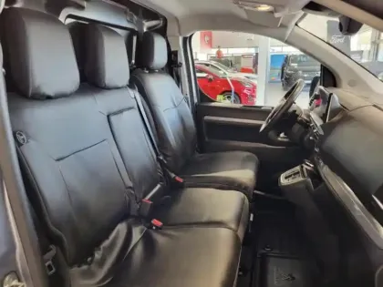 Photo 10 Peugeot Expert  Fg M 2.0 BlueHDi 180ch S&S EAT8