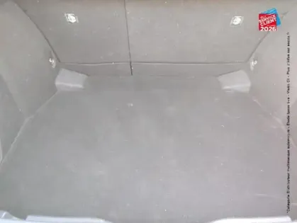 Photo 28 Toyota C-HR  122h Graphic 2WD E-CVT