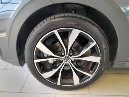 Photo 8 Volkswagen Taigo  1.5 TSI 150ch R-Line Edition DSG7