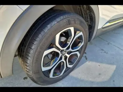 Photo 12 Renault Arkana Gén. I (LJL) Ph1 Intens 5