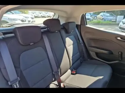 Photo 10 Renault Clio Gén. V (BJA) Ph1 NG Evolution 5