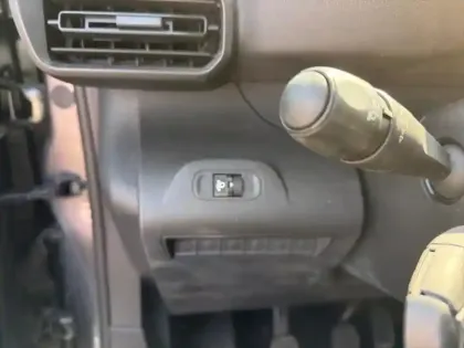 Photo 13 Peugeot Partner  Standard 650kg BlueHDi 100ch S&S BVM5 Asphalt