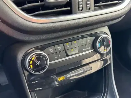 Photo 14 Ford Puma  1.0 EcoBoost 125ch mHEV Titanium Business 6cv